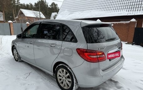 Mercedes-Benz B-Класс, 2014 год, 1 200 000 рублей, 5 фотография