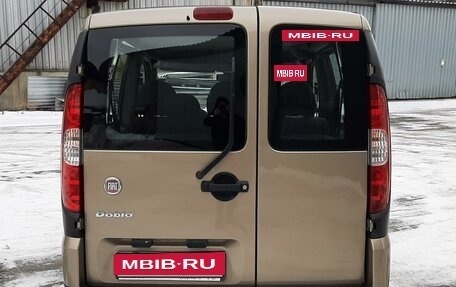 Fiat Doblo II рестайлинг, 2011 год, 795 000 рублей, 2 фотография