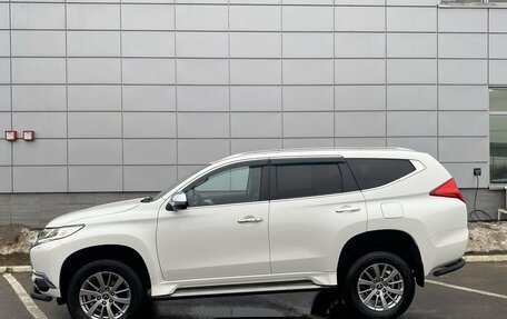 Mitsubishi Pajero Sport III рестайлинг, 2017 год, 2 619 000 рублей, 4 фотография