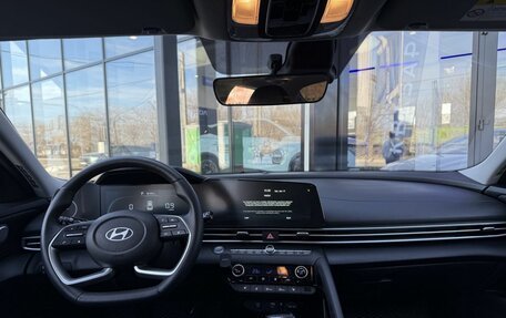 Hyundai Elantra, 2023 год, 2 350 000 рублей, 11 фотография