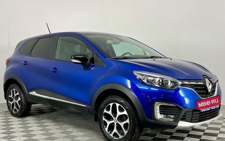 Renault Kaptur I рестайлинг, 2020 год, 1 830 000 рублей, 4 фотография