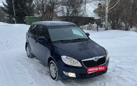 Skoda Fabia II, 2011 год, 615 000 рублей, 2 фотография