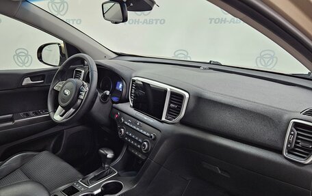 KIA Sportage IV рестайлинг, 2019 год, 2 380 000 рублей, 13 фотография