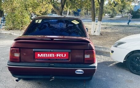 Opel Vectra A, 1992 год, 120 000 рублей, 5 фотография