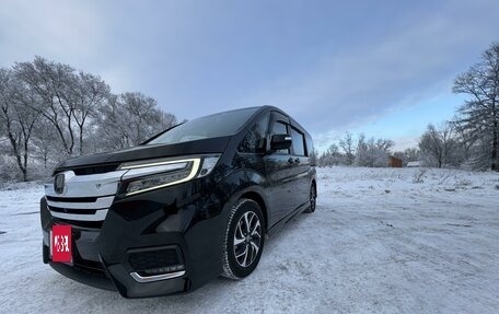 Honda Stepwgn IV, 2020 год, 3 000 000 рублей, 5 фотография