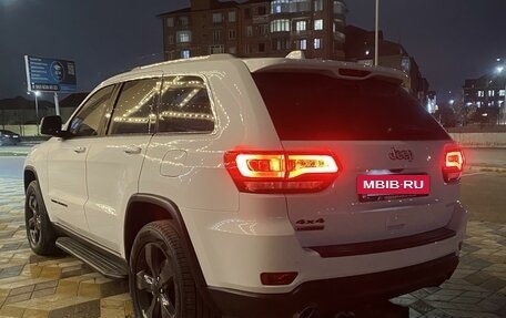 Jeep Grand Cherokee, 2014 год, 2 500 000 рублей, 2 фотография