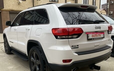 Jeep Grand Cherokee, 2014 год, 2 500 000 рублей, 23 фотография