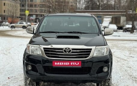 Toyota Hilux VII, 2012 год, 2 250 000 рублей, 1 фотография