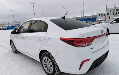 KIA Rio IV, 2018 год, 1 358 900 рублей, 5 фотография