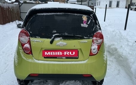 Chevrolet Spark III, 2013 год, 640 000 рублей, 3 фотография