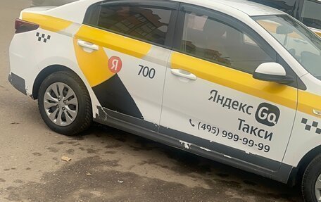 KIA Rio IV, 2021 год, 1 620 000 рублей, 2 фотография