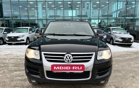 Volkswagen Touareg III, 2009 год, 1 090 000 рублей, 2 фотография