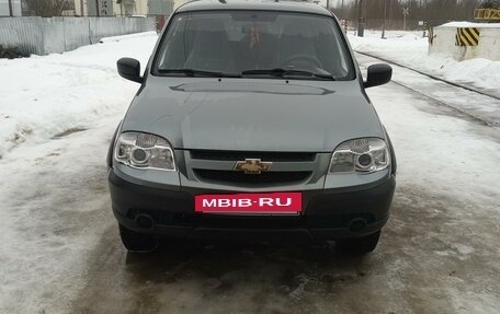 Chevrolet Niva I рестайлинг, 2014 год, 650 000 рублей, 5 фотография