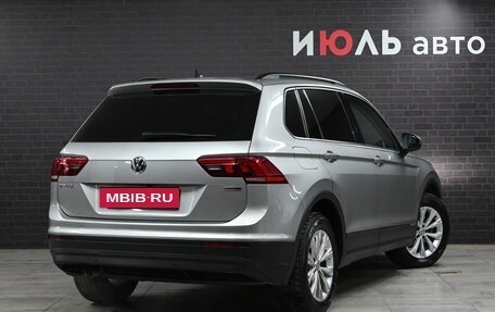 Volkswagen Tiguan II, 2020 год, 2 890 000 рублей, 7 фотография