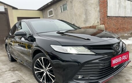 Toyota Camry, 2020 год, 3 335 000 рублей, 3 фотография