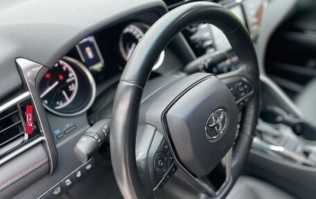 Toyota Camry, 2020 год, 3 335 000 рублей, 10 фотография