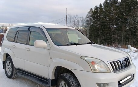 Toyota Land Cruiser Prado 120 рестайлинг, 2005 год, 2 000 000 рублей, 2 фотография