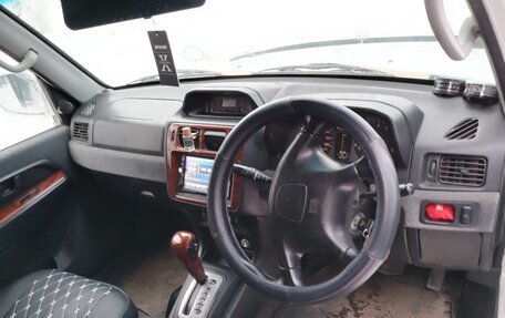 Mitsubishi Pajero iO, 2000 год, 700 000 рублей, 2 фотография