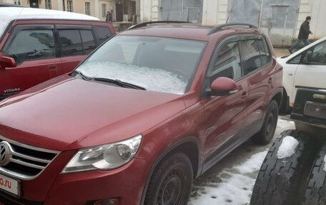 Volkswagen Tiguan I, 2010 год, 1 000 000 рублей, 3 фотография