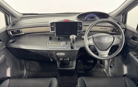 Honda Freed I, 2010 год, 1 130 000 рублей, 13 фотография