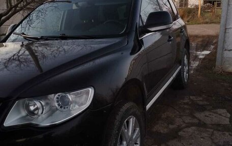 Volkswagen Touareg III, 2008 год, 1 300 000 рублей, 2 фотография