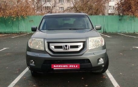 Honda Pilot III рестайлинг, 2008 год, 1 650 000 рублей, 2 фотография