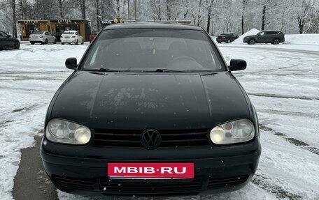 Volkswagen Golf IV, 2001 год, 400 000 рублей, 2 фотография