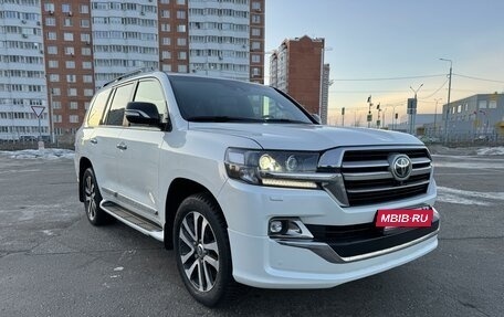 Toyota Land Cruiser 200, 2018 год, 8 490 000 рублей, 8 фотография