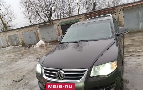 Volkswagen Touareg III, 2007 год, 1 520 000 рублей, 2 фотография