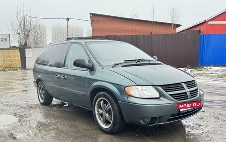 Dodge Caravan IV, 2005 год, 810 000 рублей, 4 фотография