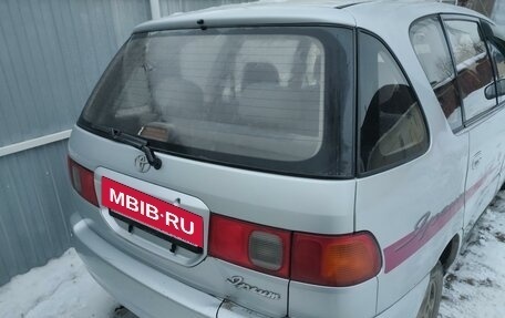 Toyota Ipsum II, 1997 год, 380 000 рублей, 3 фотография