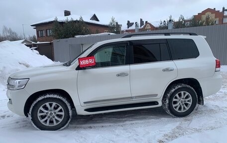 Toyota Land Cruiser 200, 2018 год, 6 250 000 рублей, 2 фотография