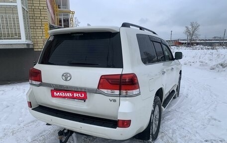 Toyota Land Cruiser 200, 2018 год, 6 250 000 рублей, 4 фотография