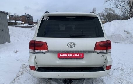 Toyota Land Cruiser 200, 2018 год, 6 250 000 рублей, 16 фотография