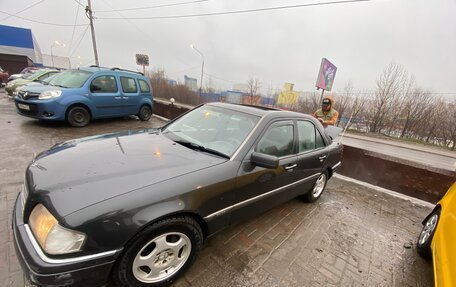 Mercedes-Benz C-Класс, 1996 год, 470 000 рублей, 3 фотография