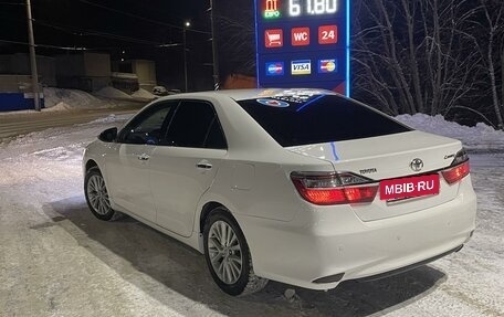 Toyota Camry, 2015 год, 2 095 000 рублей, 4 фотография