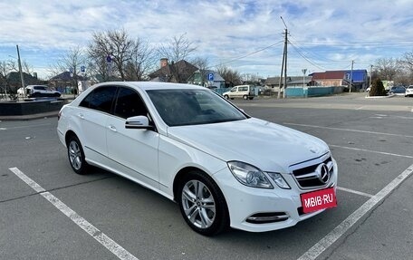 Mercedes-Benz E-Класс, 2011 год, 1 780 000 рублей, 4 фотография