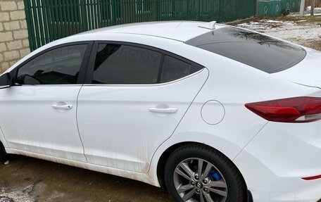 Hyundai Elantra VI рестайлинг, 2018 год, 1 570 000 рублей, 2 фотография