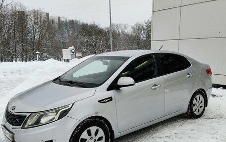 KIA Rio III рестайлинг, 2014 год, 800 000 рублей, 2 фотография