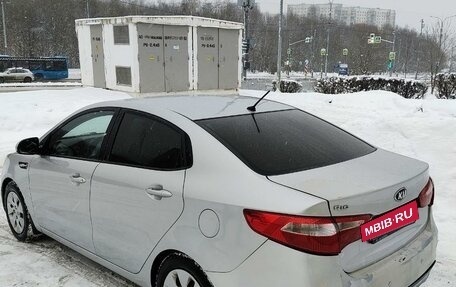 KIA Rio III рестайлинг, 2014 год, 800 000 рублей, 4 фотография