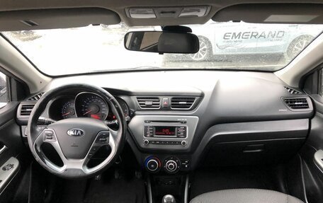 KIA Rio III рестайлинг, 2013 год, 785 000 рублей, 10 фотография