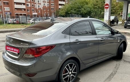 Hyundai Solaris II рестайлинг, 2014 год, 890 000 рублей, 2 фотография