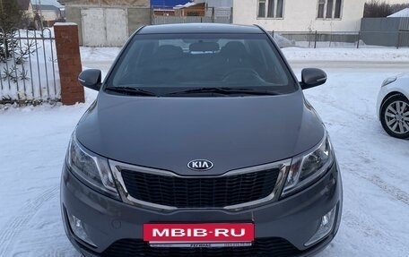 KIA Rio III рестайлинг, 2012 год, 965 000 рублей, 2 фотография