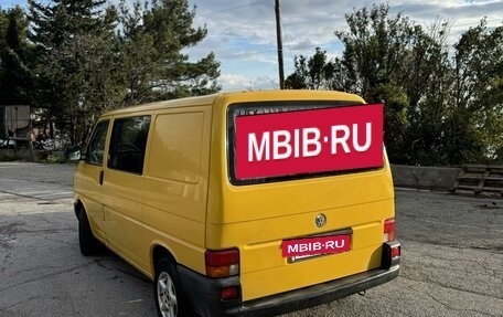 Volkswagen Transporter T4, 2000 год, 700 000 рублей, 3 фотография