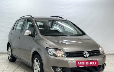 Volkswagen Golf Plus II, 2013 год, 1 059 000 рублей, 2 фотография