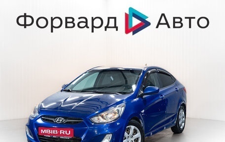 Hyundai Solaris II рестайлинг, 2013 год, 820 000 рублей, 3 фотография