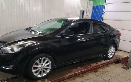 Hyundai Elantra V, 2015 год, 900 000 рублей, 4 фотография