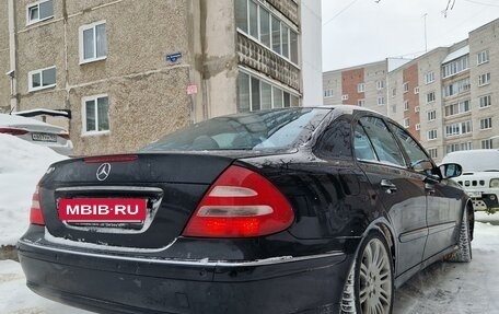 Mercedes-Benz E-Класс, 2005 год, 1 150 000 рублей, 7 фотография