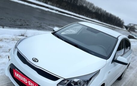 KIA Rio IV, 2017 год, 1 480 000 рублей, 1 фотография