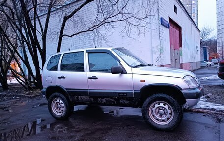 Chevrolet Niva I рестайлинг, 2004 год, 300 000 рублей, 8 фотография